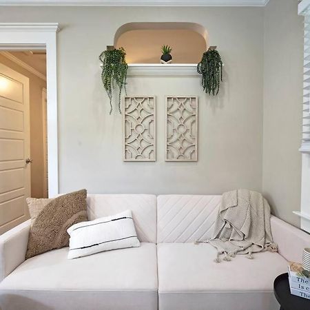 Historic Heights Cozy Nook Apartment Houston Buitenkant foto