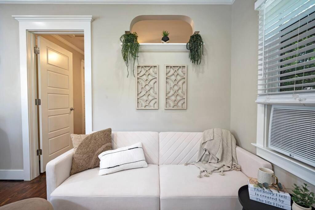 Historic Heights Cozy Nook Apartment Houston Buitenkant foto